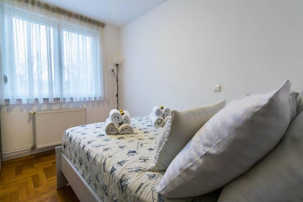 Apartment Jarun Brac Zagreb Buitenkant foto